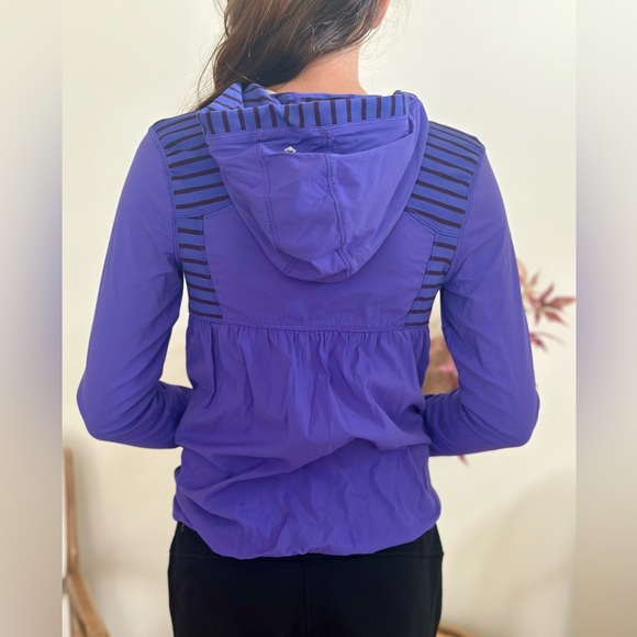 Ivivva by lululemon girls reversible jacket Sz 12 - Picture 3 of 9